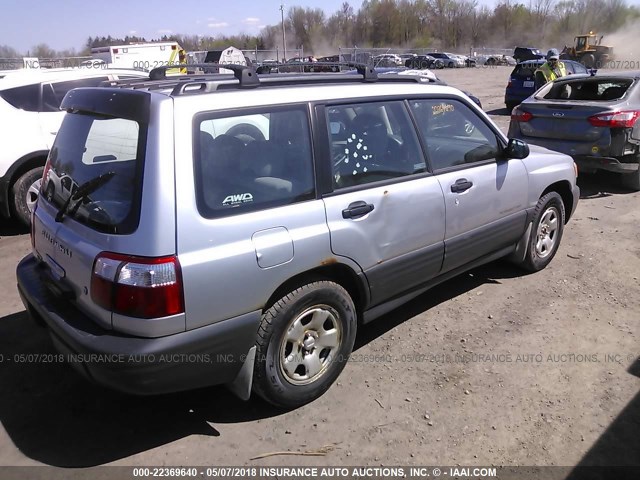 JF1SF63582H743968 - 2002 SUBARU FORESTER L SILVER photo 4