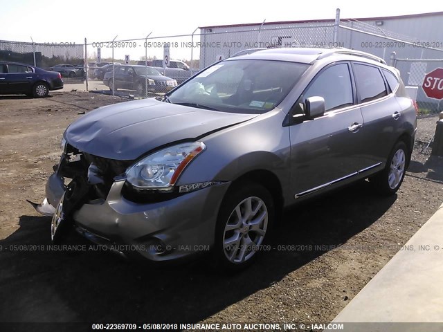 JN8AS5MV2CW360104 - 2012 NISSAN ROGUE S/SV GRAY photo 2