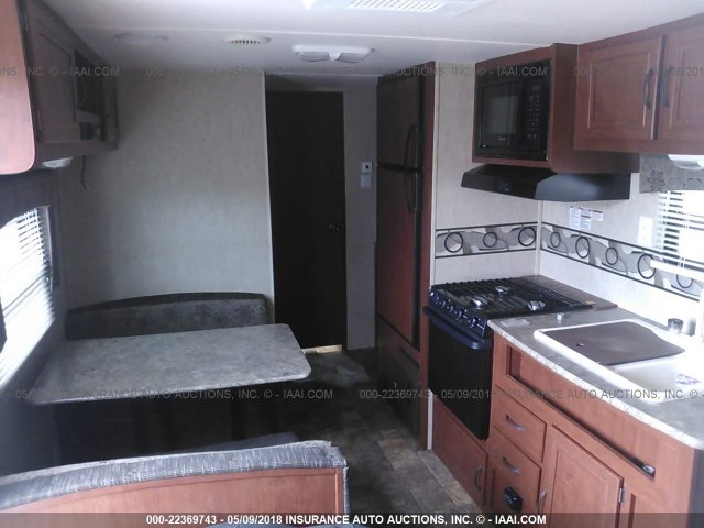 4X4TPUC21FP054222 - 2015 FOREST RIVER PALOMINO CANYON CAT  WHITE photo 6