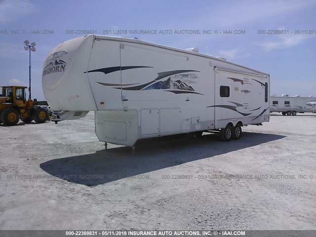 5SFGF35239E012522 - 2009 HEARTLAND BIGHORN  თეთრი ფოტო 2