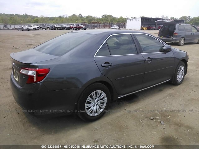 4T1BF1FK1CU038674 - 2012 TOYOTA CAMRY SE/LE/XLE GRAY photo 4