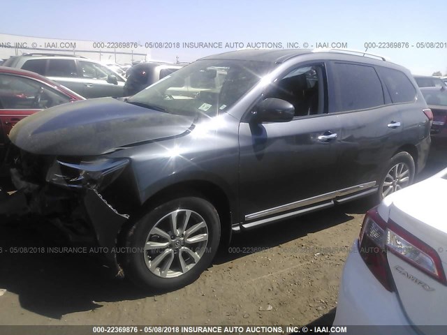 5N1AR2MM8EC645869 - 2014 NISSAN PATHFINDER S/SV/SL/PLATINUM 灰色 照片 2