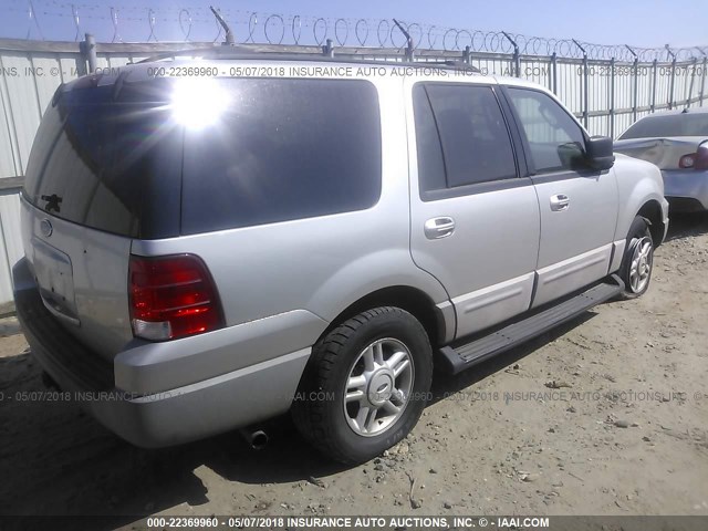 1FMPU15L53LC17991 - 2003 FORD EXPEDITION XLT SILVER photo 4