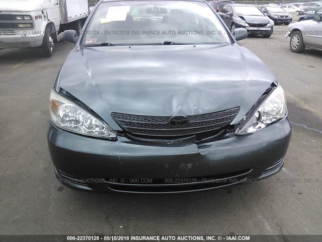 4T1BE32K44U306395 - 2004 TOYOTA CAMRY LE/XLE/SE GREEN photo 6