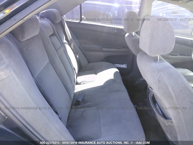 4T1BE32K94U873945 - 2004 TOYOTA CAMRY LE/XLE/SE 灰色 照片 8