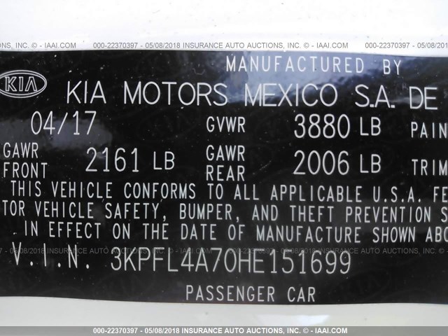 3KPFL4A70HE151699 - 2017 KIA FORTE LX/S WHITE photo 9