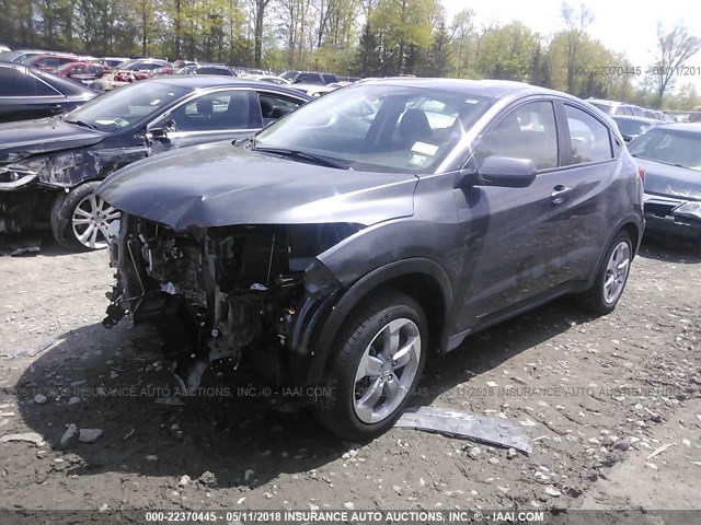 3CZRU6H35JM704006 - 2018 HONDA HR-V LX GRAY photo 2