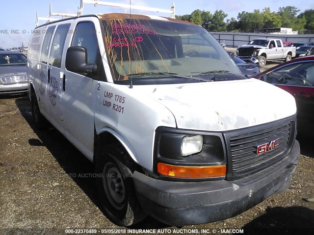 1GTFG15T751149618 - 2005 GMC SAVANA G1500 WHITE photo 1