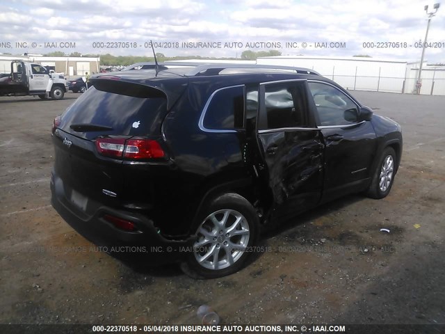 1C4PJLCB7GW274572 - 2016 JEEP CHEROKEE LATITUDE BLACK photo 4