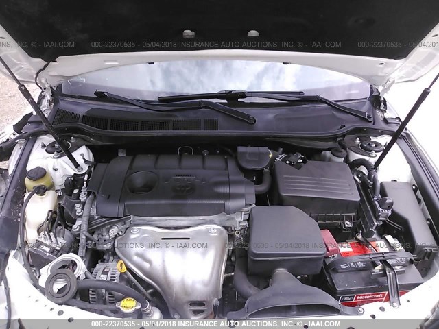 4T1BF3EK8BU752927 - 2011 TOYOTA CAMRY SE/LE/XLE თეთრი ფოტო 10