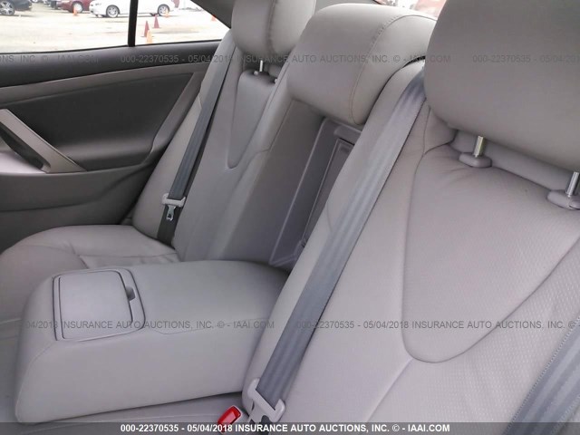 4T1BF3EK8BU752927 - 2011 TOYOTA CAMRY SE/LE/XLE თეთრი ფოტო 8