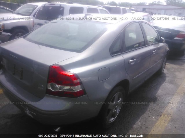 YV1MH682452087202 - 2005 VOLVO S40 T5 GRAY photo 4