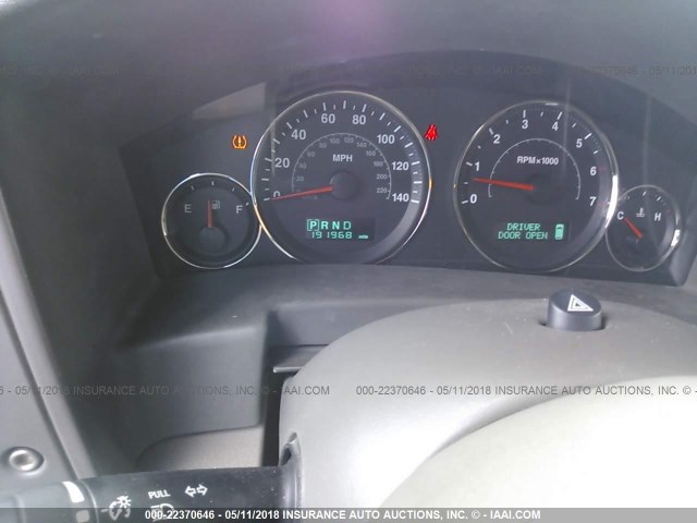 1J8HG48N76C274365 - 2006 JEEP COMMANDER შავი ფოტო 7