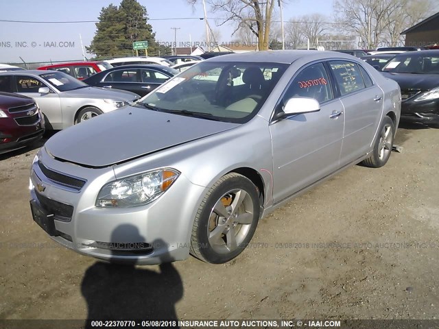 1G1ZC5E05CF119063 - 2012 CHEVROLET MALIBU 1LT 银色 照片 2