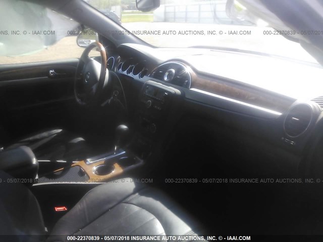 5GAKVBED1BJ325918 - 2011 BUICK ENCLAVE CXL 银色 照片 5