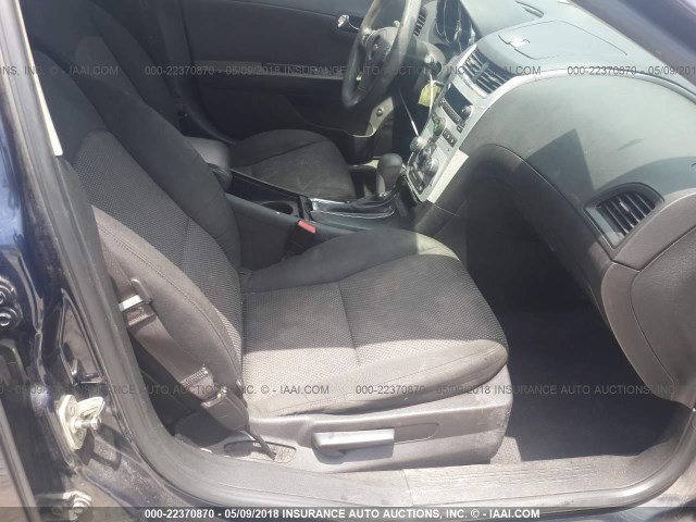 1G1ZC5E13BF382059 - 2011 CHEVROLET MALIBU 1LT ლურჯი ფოტო 5