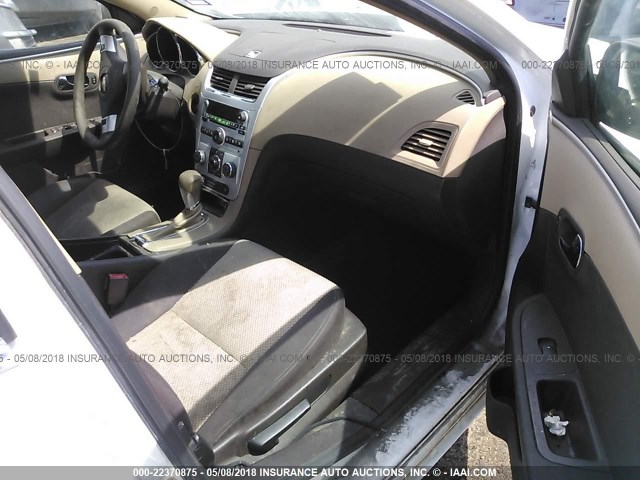 1G1ZA5EU0CF170737 - 2012 CHEVROLET MALIBU LS 白色 照片 5