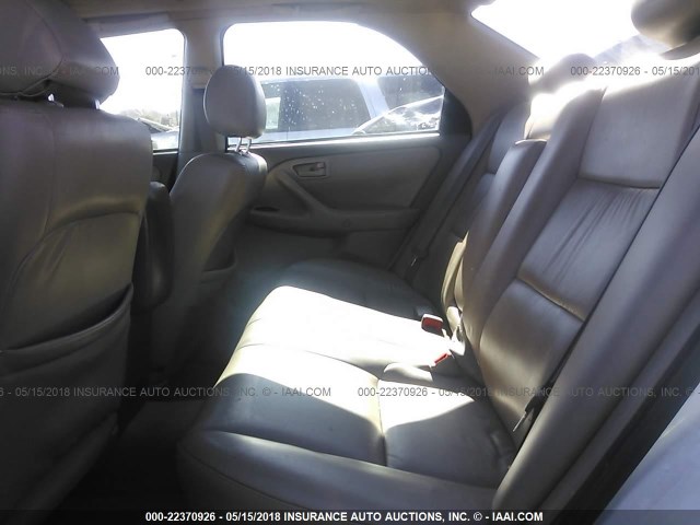 4T1BF28K41U972215 - 2001 TOYOTA CAMRY LE/XLE WHITE photo 8