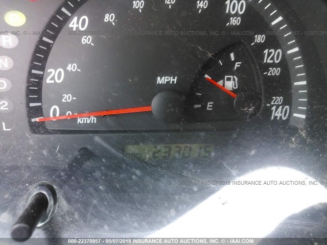 4T1BE32K53U743529 - 2003 TOYOTA CAMRY LE/XLE/SE Алтын фото 7