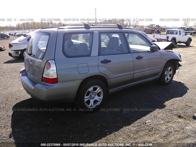 JF1SG63686H712344 - 2006 SUBARU FORESTER 2.5X GRAY photo 4