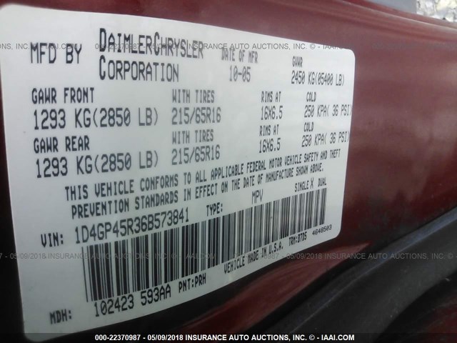 1D4GP45R36B573841 - 2006 DODGE CARAVAN SXT RED photo 9