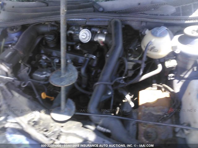 3VWRF81HXWM136504 - 1998 VOLKSWAGEN JETTA TDI BLUE photo 10