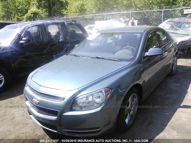 1G1ZH57BX94231510 - 2009 CHEVROLET MALIBU 1LT GREEN photo 2