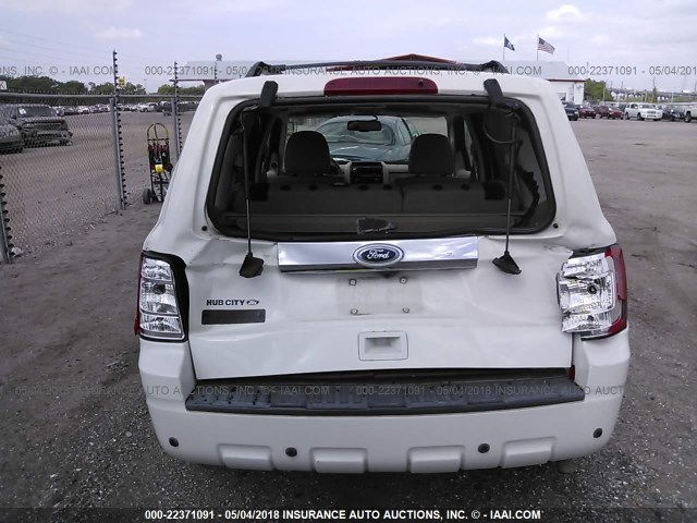 1FMCU0E71AKA32352 - 2010 FORD ESCAPE LIMITED WHITE photo 6