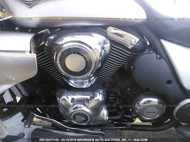 JKBVNRB13DA007287 - 2013 KAWASAKI VN1700 B WHITE photo 9