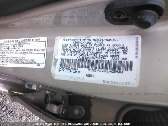 4T1BE32K33U767134 - 2003 TOYOTA CAMRY LE/XLE/SE GOLD photo 9