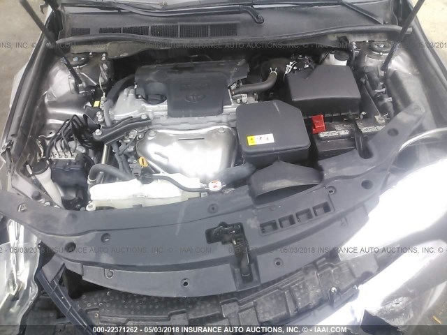 4T1BF1FK7HU416729 - 2017 TOYOTA CAMRY LE/XLE/SE/XSE GRAY photo 10