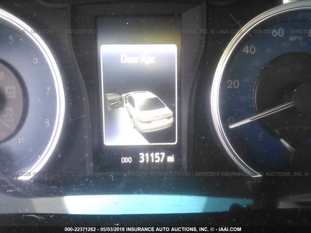 4T1BF1FK7HU416729 - 2017 TOYOTA CAMRY LE/XLE/SE/XSE GRAY photo 7