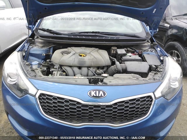 KNAFX4A6XE5109895 - 2014 KIA FORTE LX BLUE photo 10