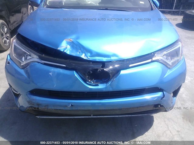 2T3WFREV9JW446792 - 2018 TOYOTA RAV4 ADVENTURE/XLE 蓝色 照片 6