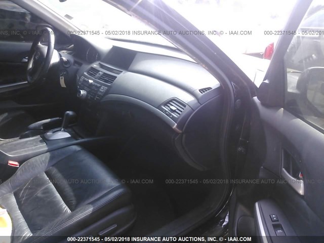 5KBCP3F85AB004251 - 2010 HONDA ACCORD EXL BLACK photo 5