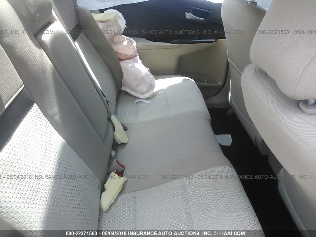 4T1BF1FK2EU454817 - 2014 TOYOTA CAMRY L/SE/LE/XLE 白色 照片 8