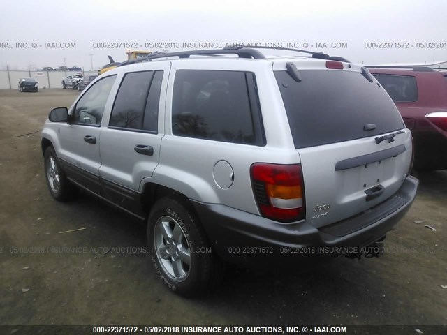 1J4GW48J64C279213 - 2004 JEEP GRAND CHEROKEE LAREDO/COLUMBIA/FREEDOM SILVER photo 3