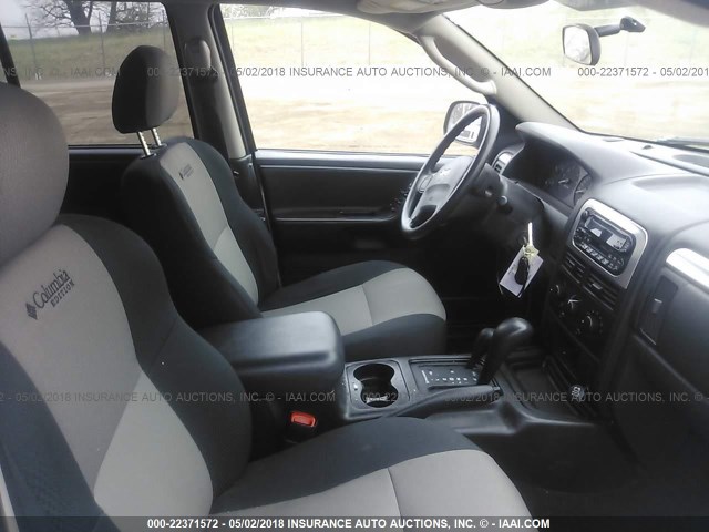 1J4GW48J64C279213 - 2004 JEEP GRAND CHEROKEE LAREDO/COLUMBIA/FREEDOM 银色 照片 5