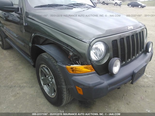 1J4GL38K66W218487 - 2006 JEEP LIBERTY RENEGADE GREEN photo 6