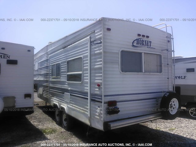 4YDF2852127302806 - 2002 KEYSTONE HORNET WHITE photo 3