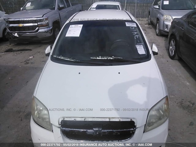 KL1TD56E99B377615 - 2009 CHEVROLET AVEO LS/LT 白色 照片 6