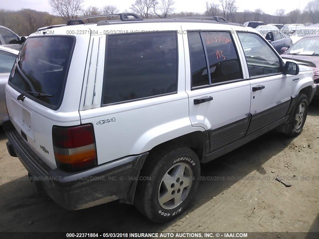 1J4GZ58SXSC762657 - 1995 JEEP GRAND CHEROKEE LAREDO WHITE photo 4