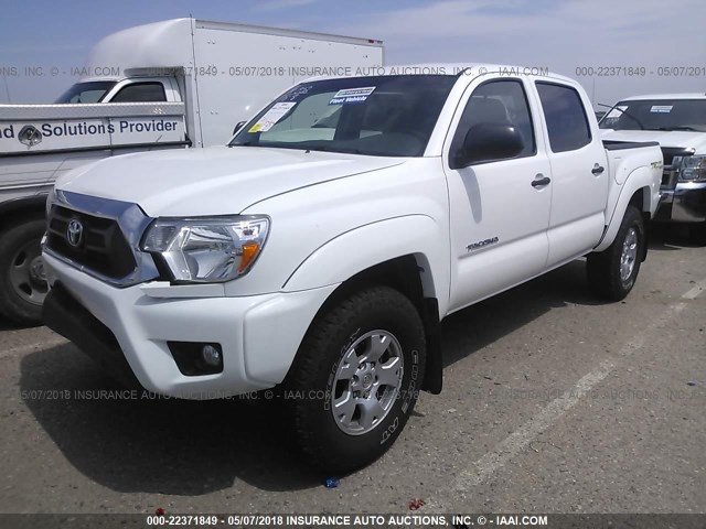 5TFJU4GN3FX083988 - 2015 TOYOTA TACOMA DOUBLE CAB PRERUNNER WHITE photo 2