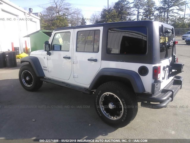 1J4HA3H14BL590102 - 2011 JEEP WRANGLER UNLIMITE SPORT WHITE photo 3