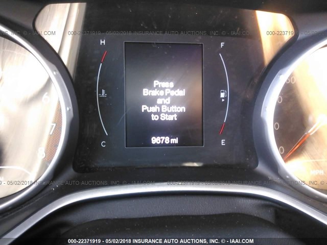 3C4NJDBB1JT161079 - 2018 JEEP COMPASS LATITUDE 黑色 照片 7