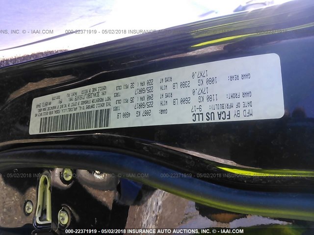 3C4NJDBB1JT161079 - 2018 JEEP COMPASS LATITUDE 黑色 照片 9