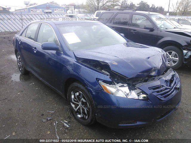 4T1BE46K27U004656 - 2007 TOYOTA CAMRY NEW GENERAT CE/LE/XLE/SE BLUE photo 1