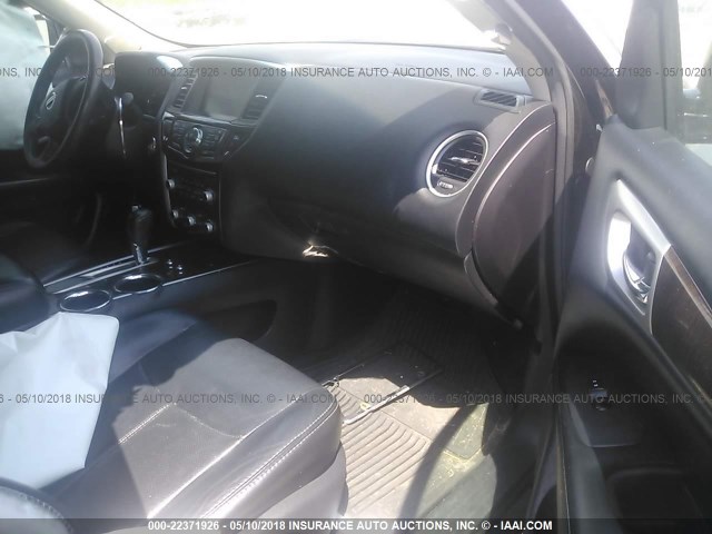 5N1AR2MN0EC635300 - 2014 NISSAN PATHFINDER S/SV/SL/PLATINUM 黑色 照片 5