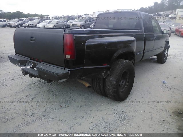 1GTHC39R8YF430753 - 2000 GMC SIERRA C3500 BLACK photo 4