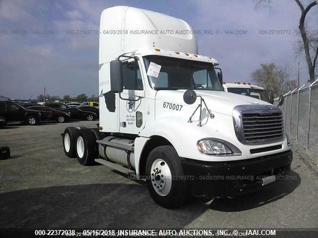 1FUJA6CK57DZ42350 - 2007 FREIGHTLINER CONVENTIONAL COLUMBIA 白色 照片 1